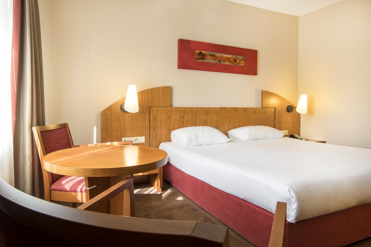 Astoria Hotel Antwerpia Zewnętrze zdjęcie