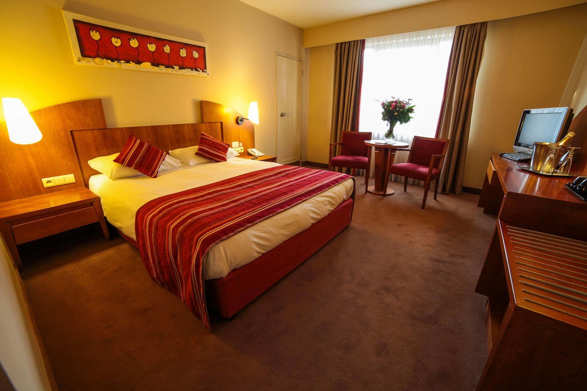 Astoria Hotel Antwerpia Zewnętrze zdjęcie